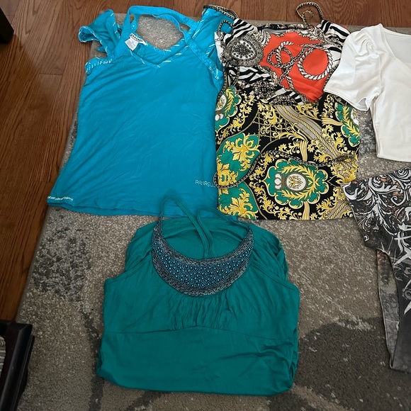 Lot of 5 tops - bulk clothing for keeping or reselling - Picture 6 of 12